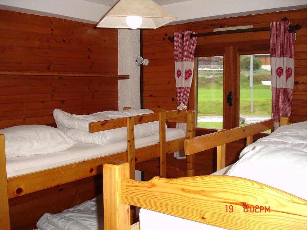 Appartement Les Carroz D'Arraches Szoba fotó